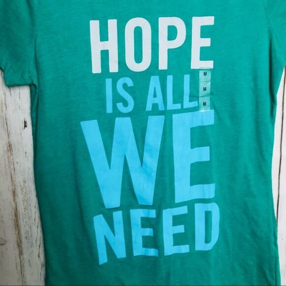 Old Navy Womens Graphic Short Sleeve Crew Neck Tee Sz M - Picture 2 of 10